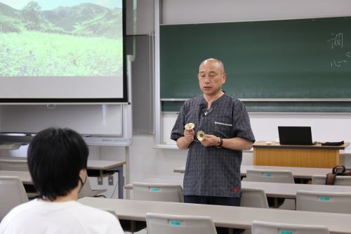 授業を覗いてみると！集中講義「子どもと死生学」