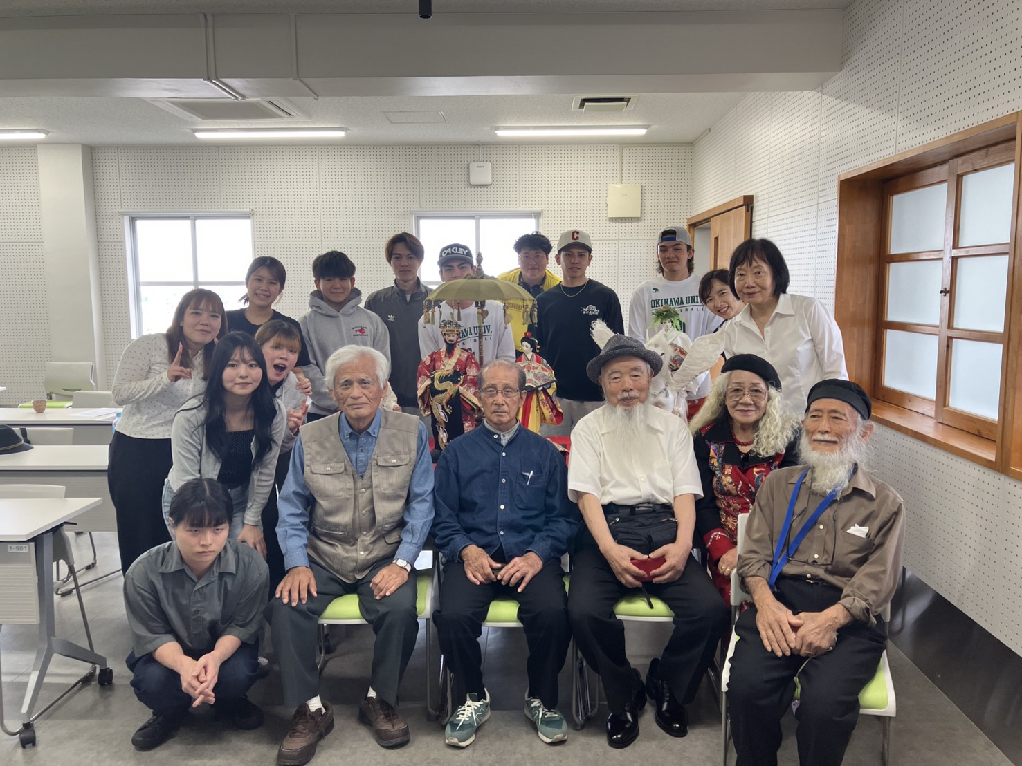 王ゼミ合同研究会を開催　沖縄文化と中国の歴史的つながりを学ぶ