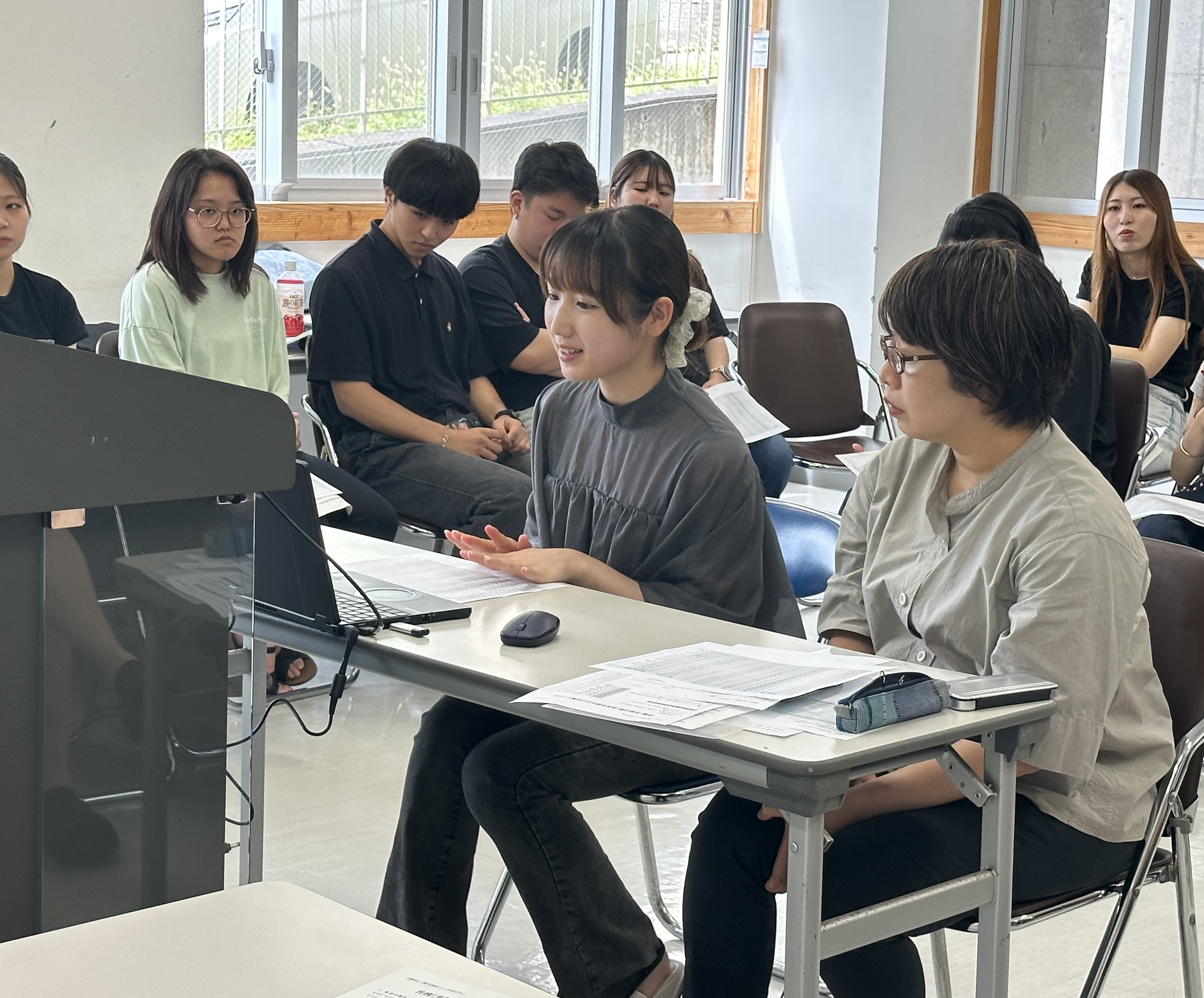 『戦没者の追悼と平和のこころを繋ぐ「平和の礎、名前読み上げ」』吉川ゼミ