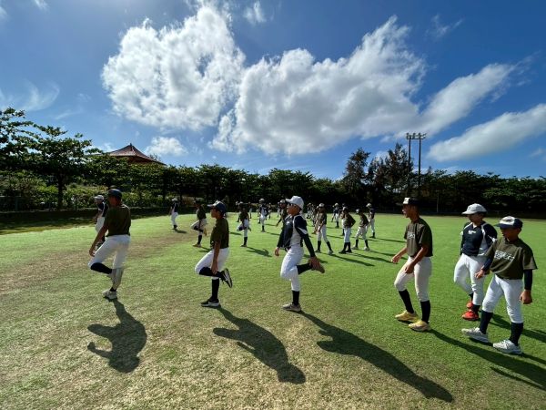 硬式野球部が中学生に野球教室開催！技術面や競技への向き合い方を伝授